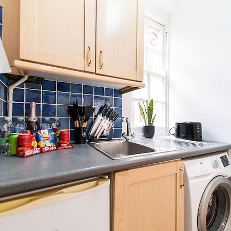 Beautiful One Bedroom Flat In Tavistock Place Londres Extérieur photo