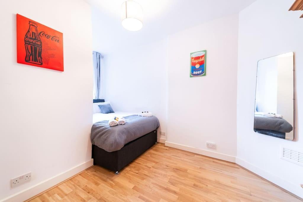 Beautiful One Bedroom Flat In Tavistock Place Londres Extérieur photo